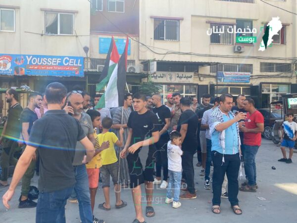 سكان مخيم نهر البارد يحتفلون تأييداً لغزة