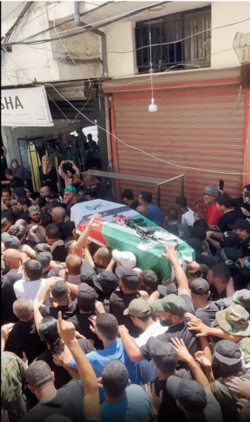 عين الحلوة يودع عريسه البطل “سامر الـحـ.ـاج”