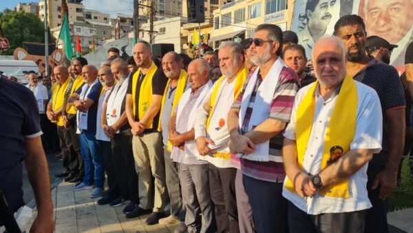 وقفة غضب لحركة حماس وحزب الله في مدينة صيدا جنوب لبنان