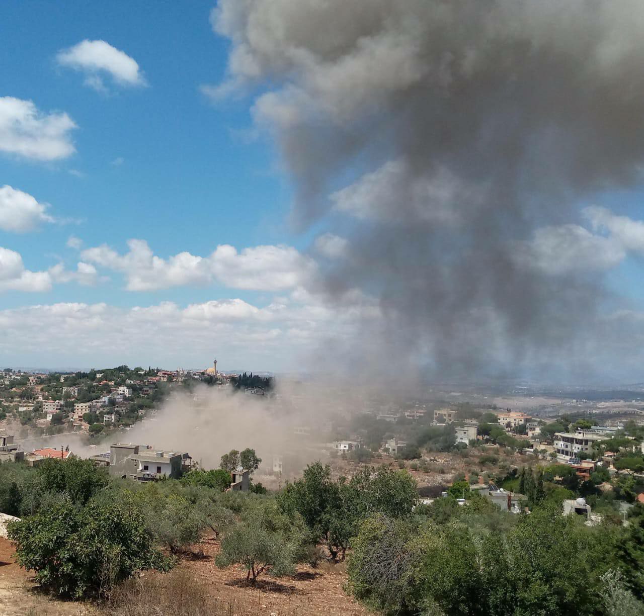 🔴 وزارة الصحة اللبنانية:

ارتفاع حصيلة الغارتين الصهيونيّتين على بلدة مجدل…