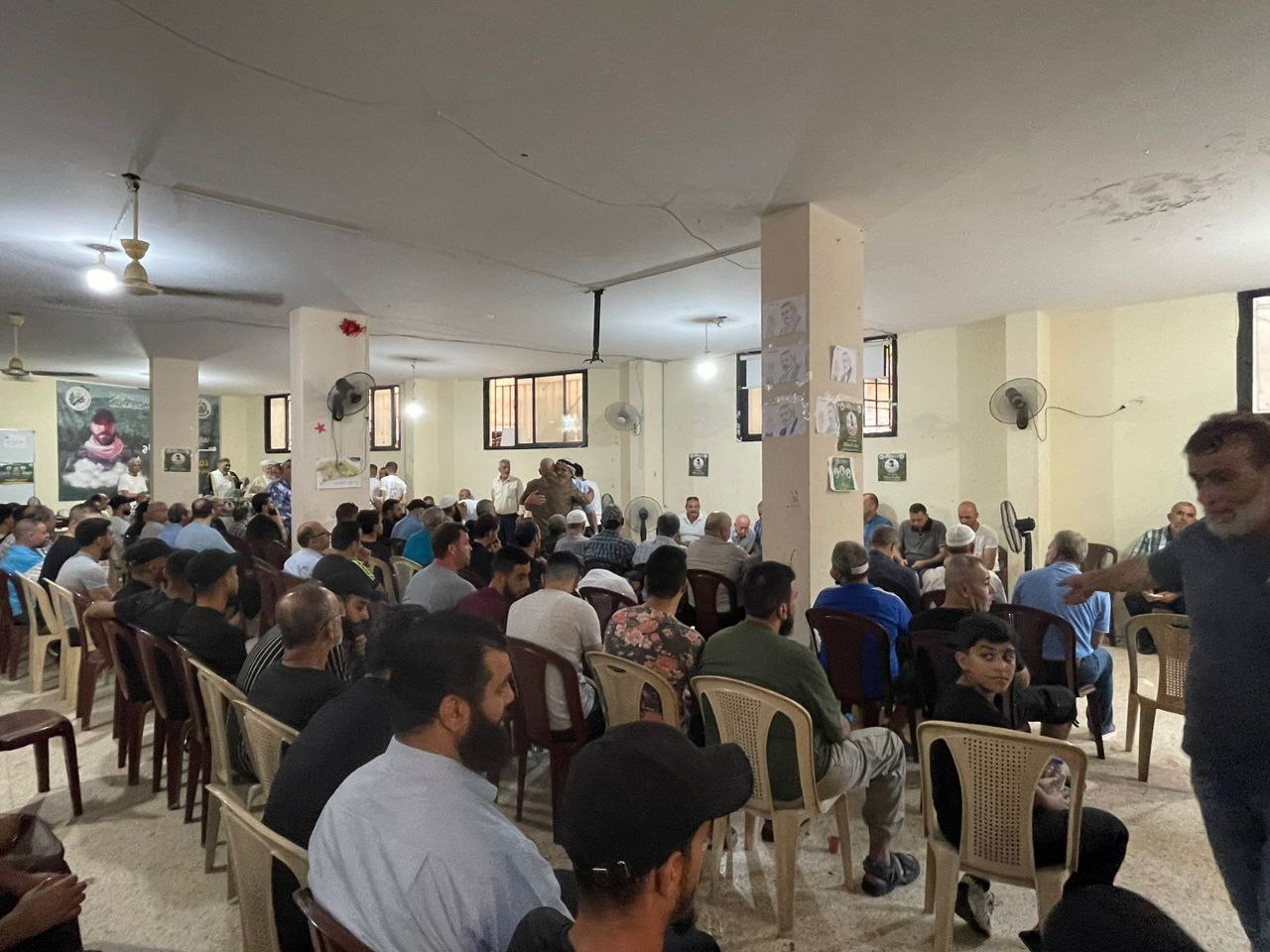 جانب من تقبل التبريكات باستشهاد القائد القساميّ “سامر الحاج” في…