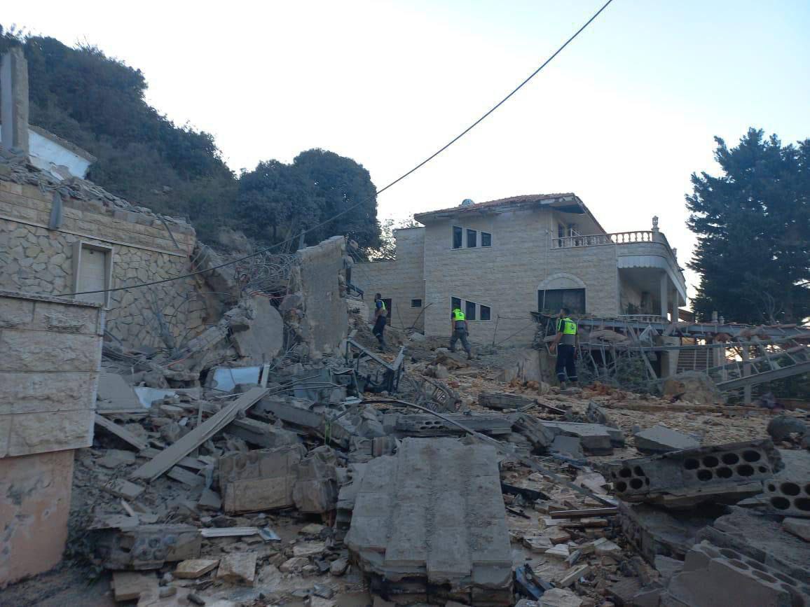 غارة إسرائيلية تستهدف حرش بلدة بيت ياحون في جنوب لبنان