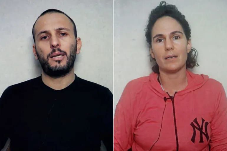 ⚫ الأسير “الإسرائيلي” ألكسندر لوبنوف قبيل مقتله: 

– مقاتلو القسام…