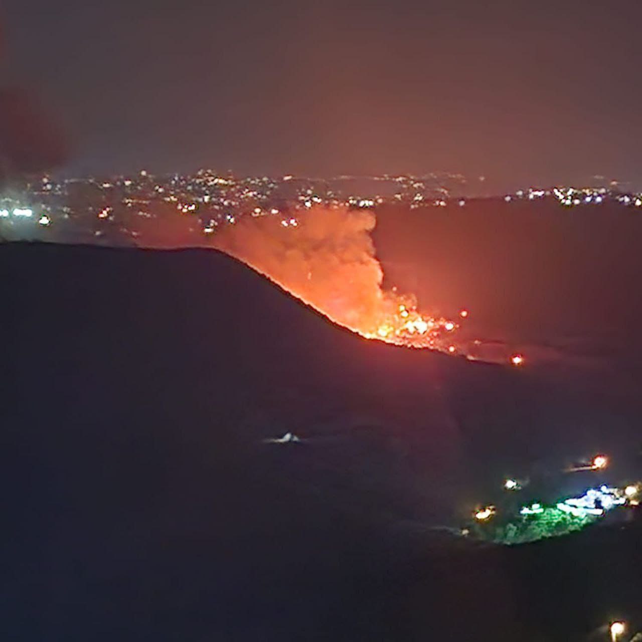 جنوب لبنان – متابعة

 طيران الاحتلال شن حوالي 20 غارة…