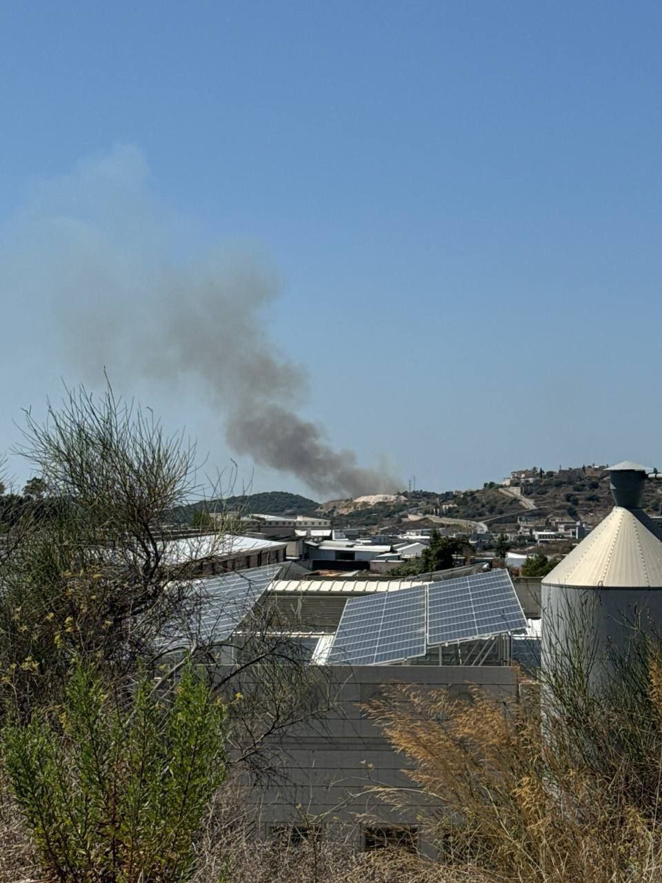 وسائل إعلام عبرية:

 سقوط عدد من الصواريخ في الجليل الغربي.