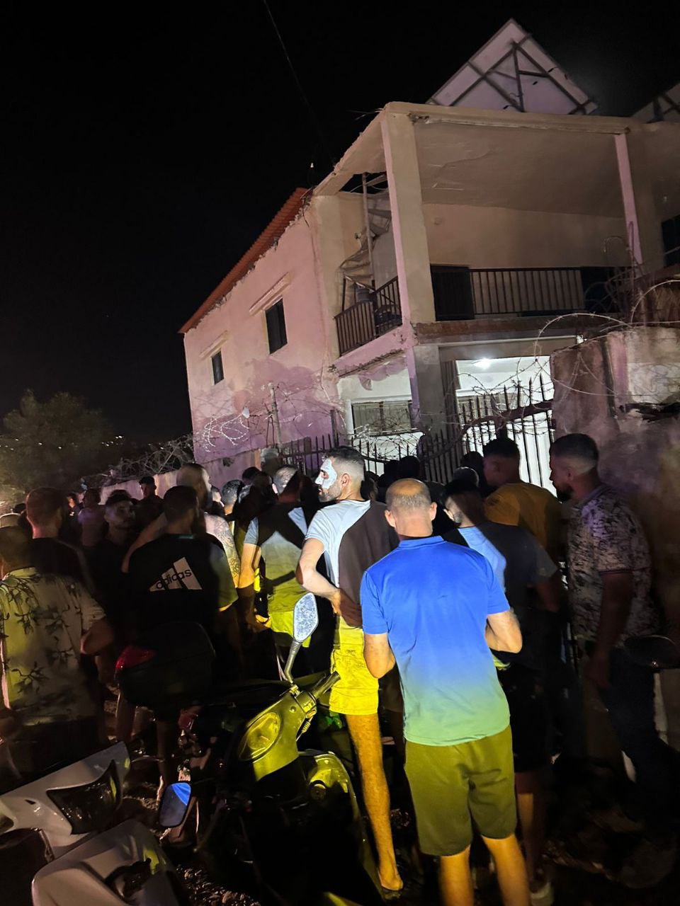 غار حربية معادية تستهدف حي القنطرة في بلدة الصرفند جنوب…