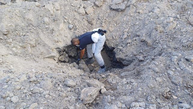 🔴 من موقع سقوط الصاروخ اليمني قرب “تل أبيب” بعد…