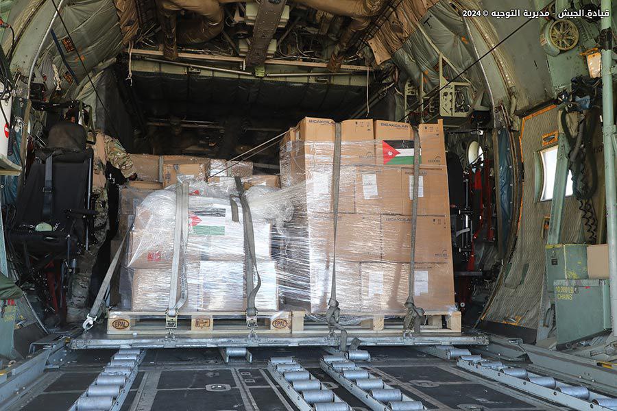 الجيش اللبناني يعلن وصول طائرة تحمل مساعدات طبية من الأردن