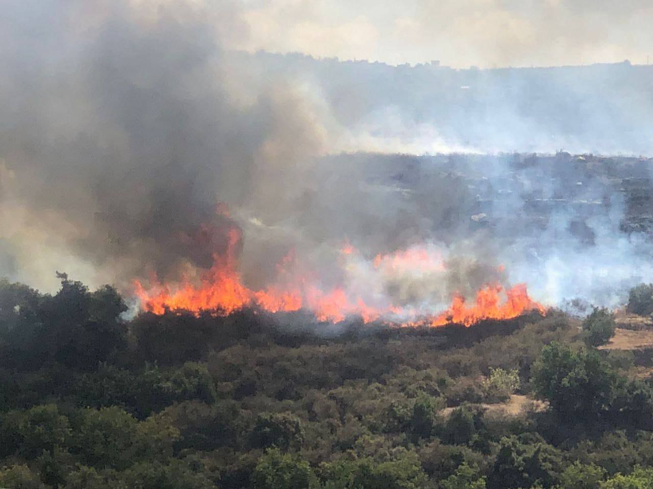 اندلاع حرائق بين بلدة القليلة والحنية جنوب لبنان؛ جراء إلقاء…