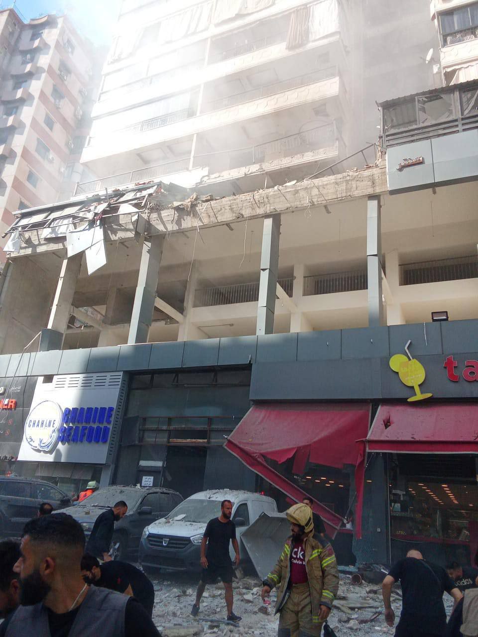 الغارة استهدفت شقة  في مبنى سكني في حي القائم…