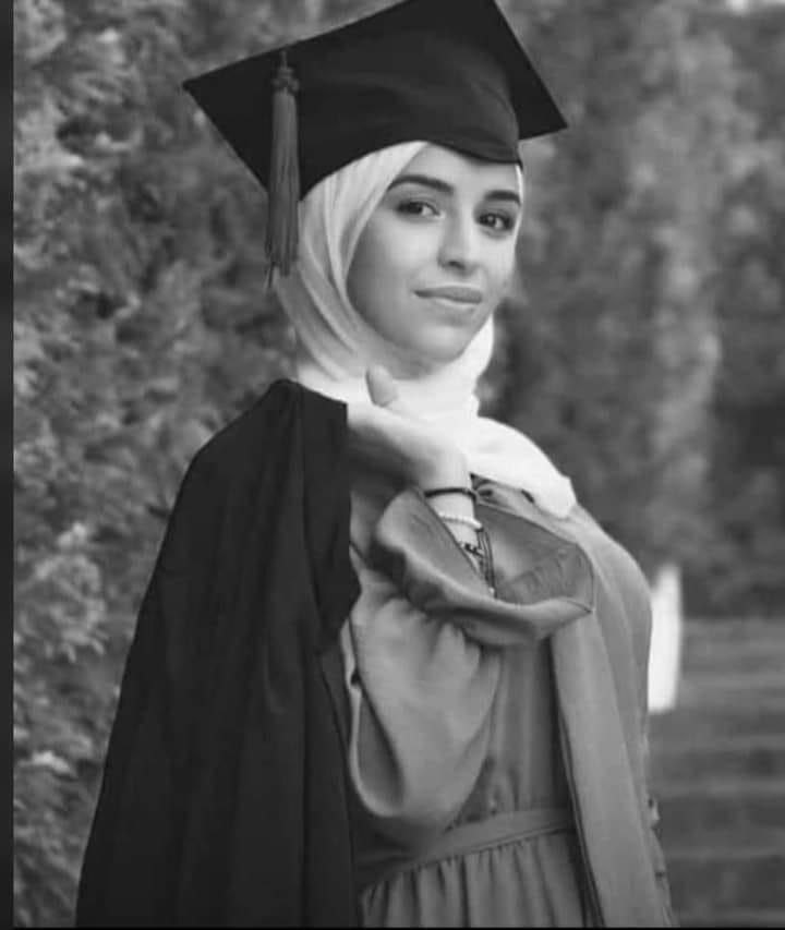 🔴 استشهاد اللاجئة الفلسطينية “ملاك مرضعة” (18 عامًا) جراء العدوان…