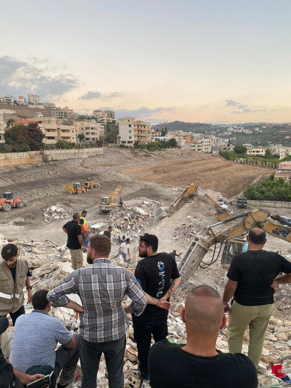 في اخر احصائية لعدد شهداء  عين الدلب فقد 
وصلوا…