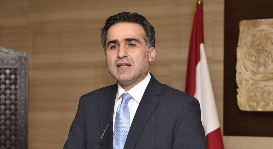 وزير الأشغال العامة والنقل اللبناني، علي حمية : 

– فرضنا…