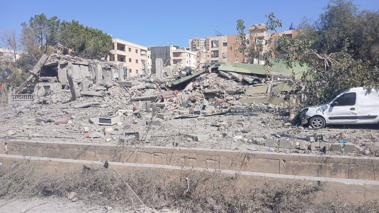 الدمار في بلدة تول قضاء النبطية جنوبي لبنان جراء الغارة…