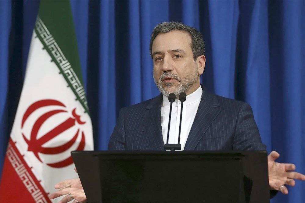 🔴 وزير الخارجية الإيراني عباس عراقتشي بعد لقائه الرئيس برّي: أجريت…