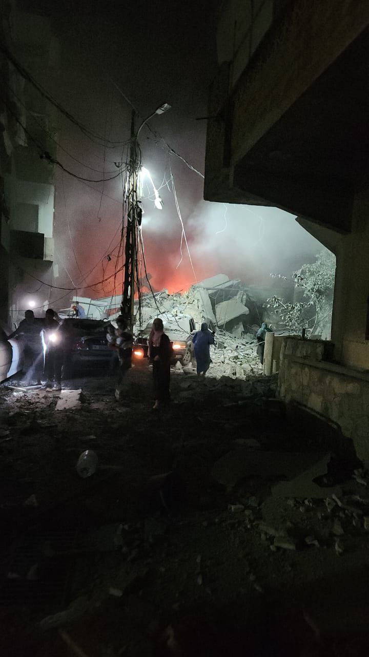 الجية_متابعة 

أنباء عن استهداف مركز الهيئة الصحية بحي النبي يونس