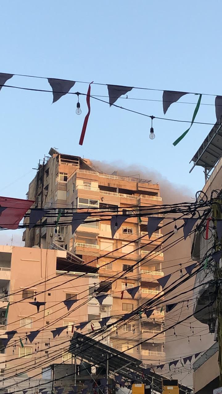 المبنى المستهدف في مدينة صور جنوبي لبنان