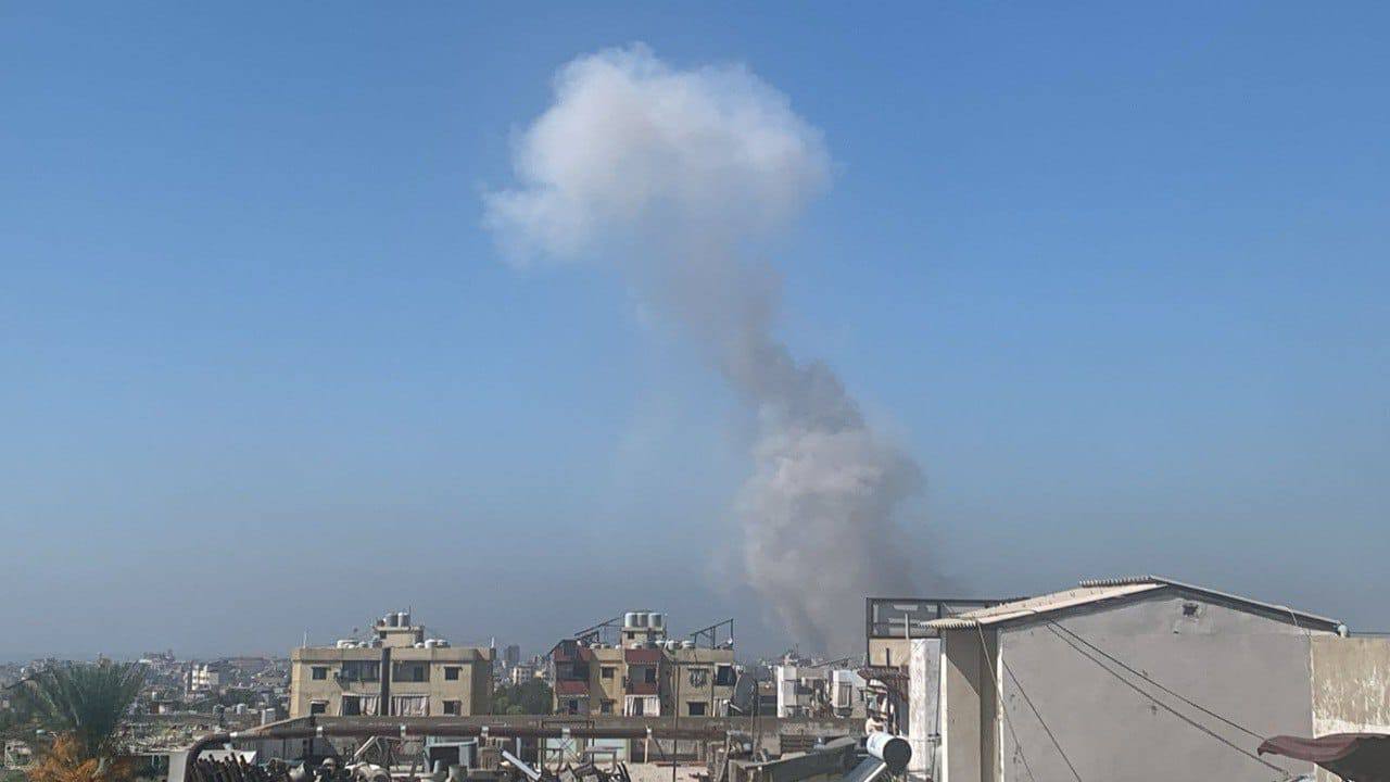 الاحتلال يستهدف حارة حريك في الضاحية الجنوبيّة لبيروت بغارتين عنيفتين