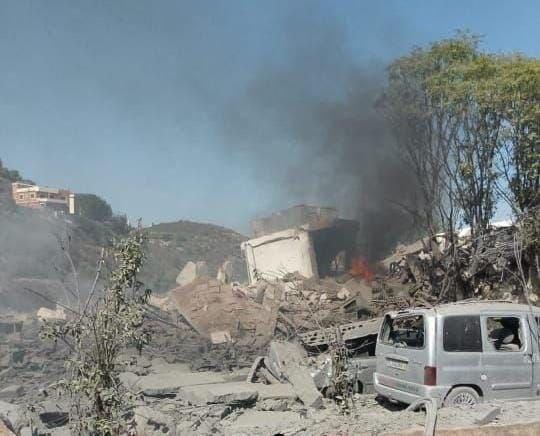 طيران الاحتلال يشن غارة على بلدة جويا طريق محرونة قضاء…