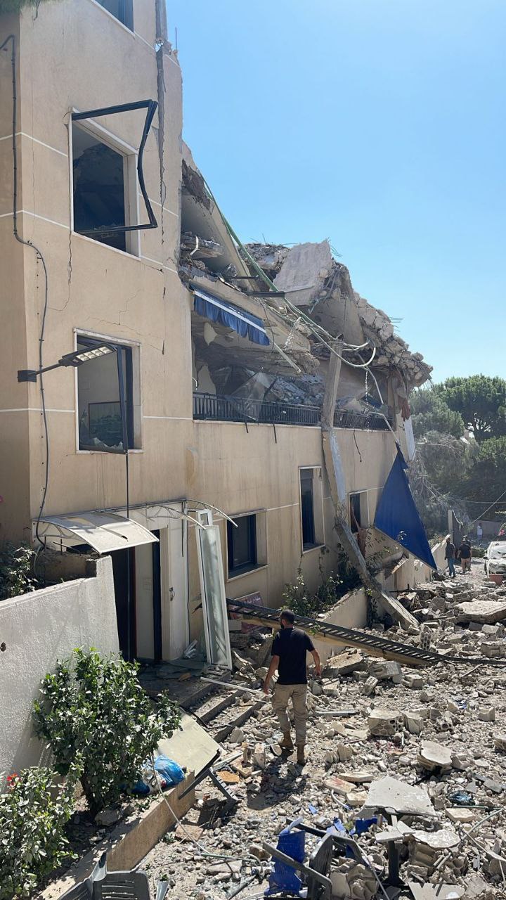 أفادت مصادر محلية أن المبنى الذي استهدفه العـ.ـدو في منطقة…