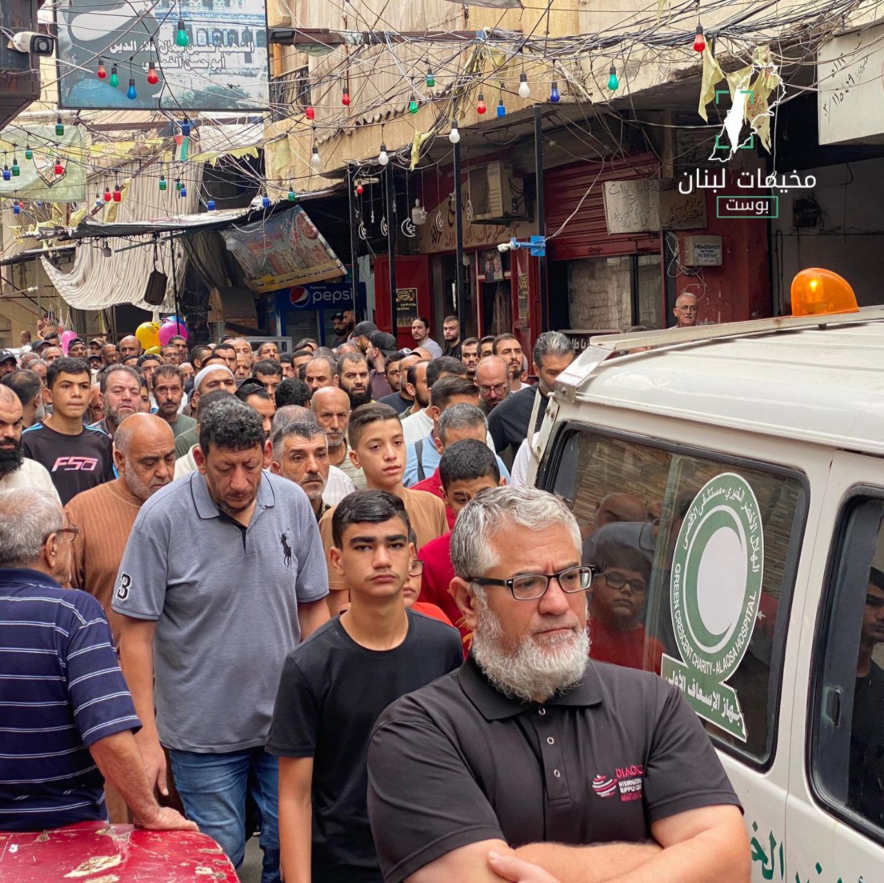 أهالي مخيم عين الحلوة في مدينة صيدا يشيعون جثمان الحاجة…