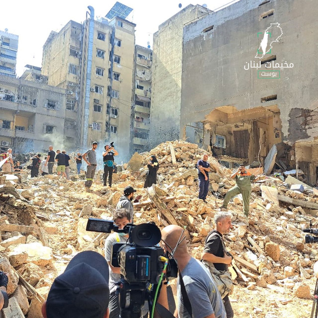 صور من المكان الذي استهدف ليلة أمس في بيروت