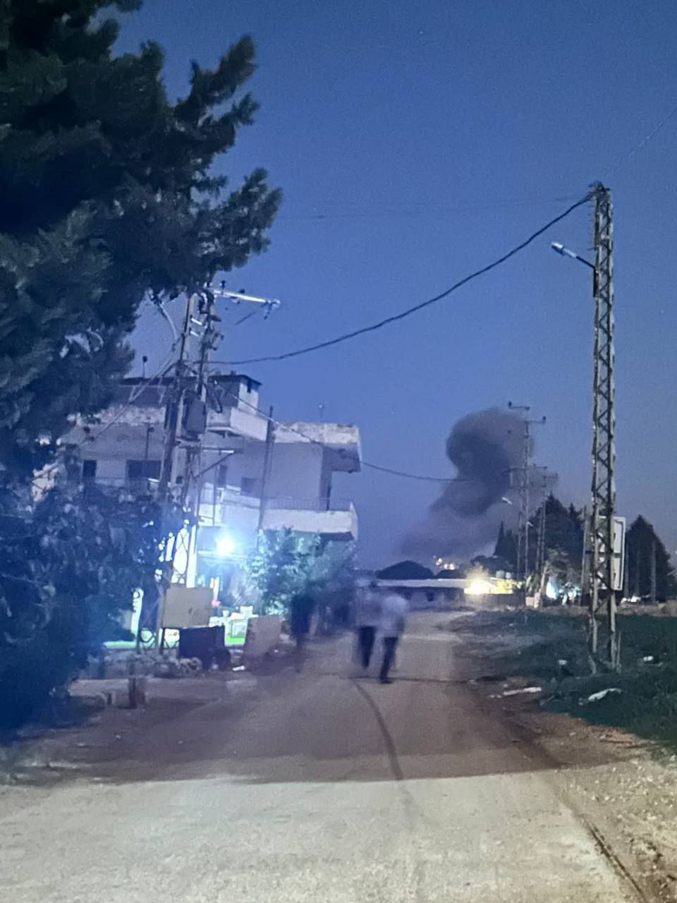طيران الاحتلال يشن غارة على بلدة إيعات في البقاع اللبناني