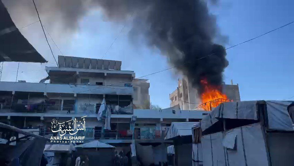 عاجل | اندلاع حريق في مدرسة أبو حسين في مخيم…