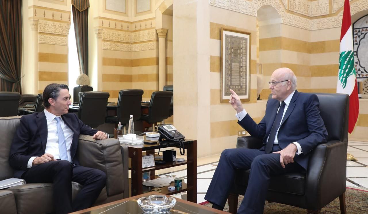 استقبل رئيس حكومة تصريف الأعمال نجيب ميقاتي موفد الرئيس الأميركي…