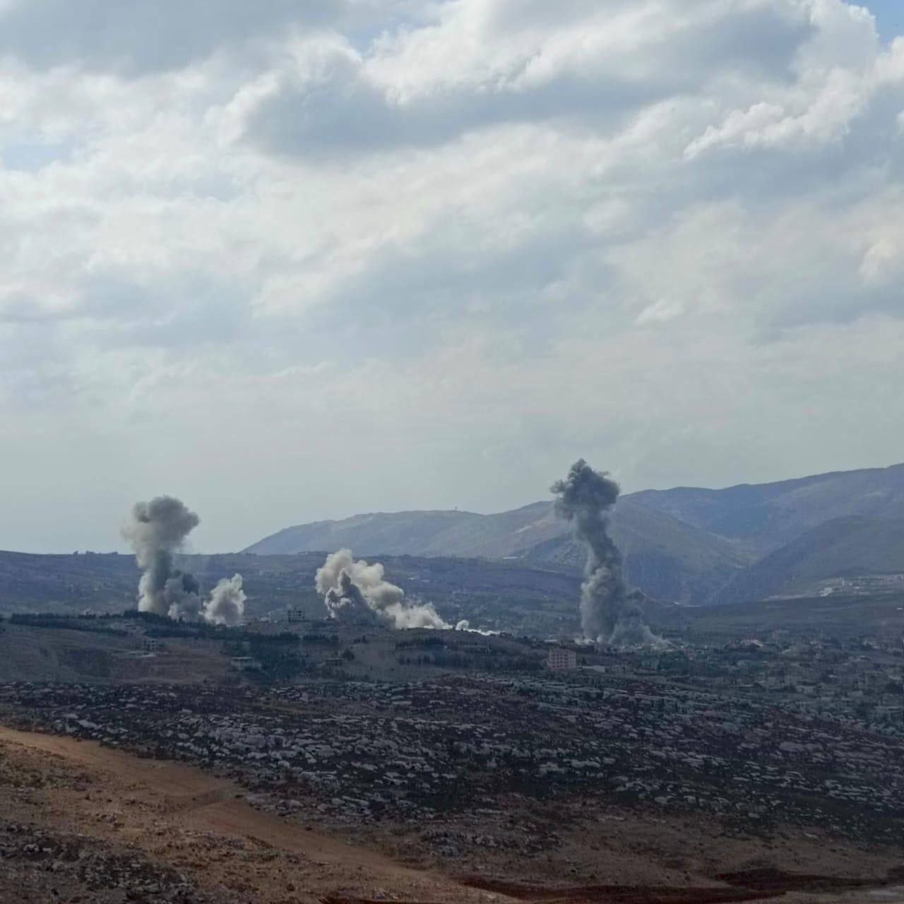 3 غارات صهيونية تستهدف بلدة سحمر بالبقاع الغربي