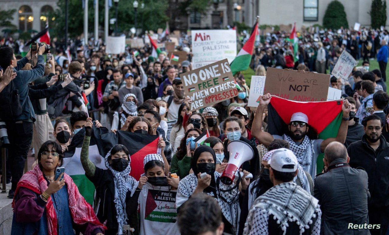 الصحفي “الإسرائيلي”، ديفيد بن بيست:

 المخاوف في “إسرائيل” من أن…