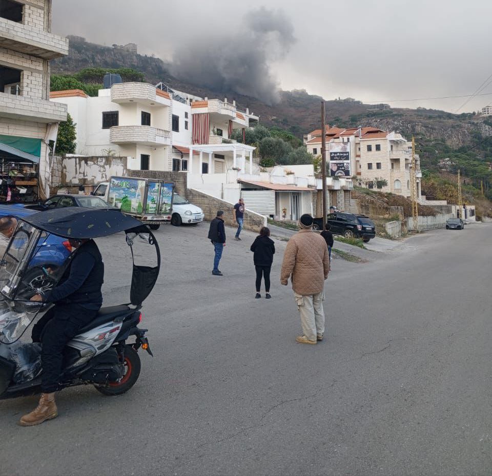 عاجل || غارة صهيونية على المنطقة الواقعة بين بعلشميه والعبادية…