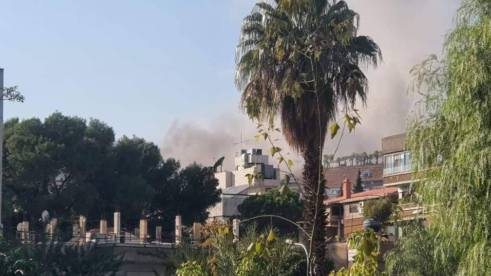 وكالة الأنباء السورية:  العدوان الإسرائيلي استهدف مبنيين سكنيين في…