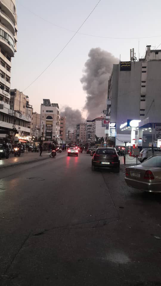 مشاهد للغارة التي استهدفت منطقة الشياح في الضاحية الجنوبية لبيروت