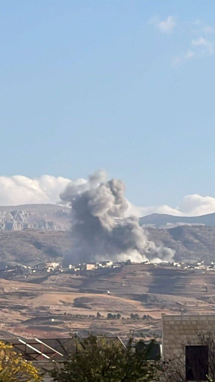 غارة صهيونية تستهدف بلدة الخريبة شمالي البقاع شرقي لبنان