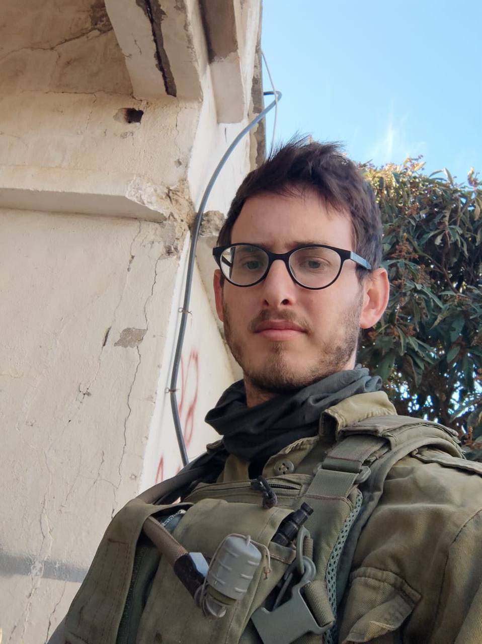 ⭕ جيش الاحتلال يعترف بمقتل جندي وإصابة 3 آخرين بجراح…