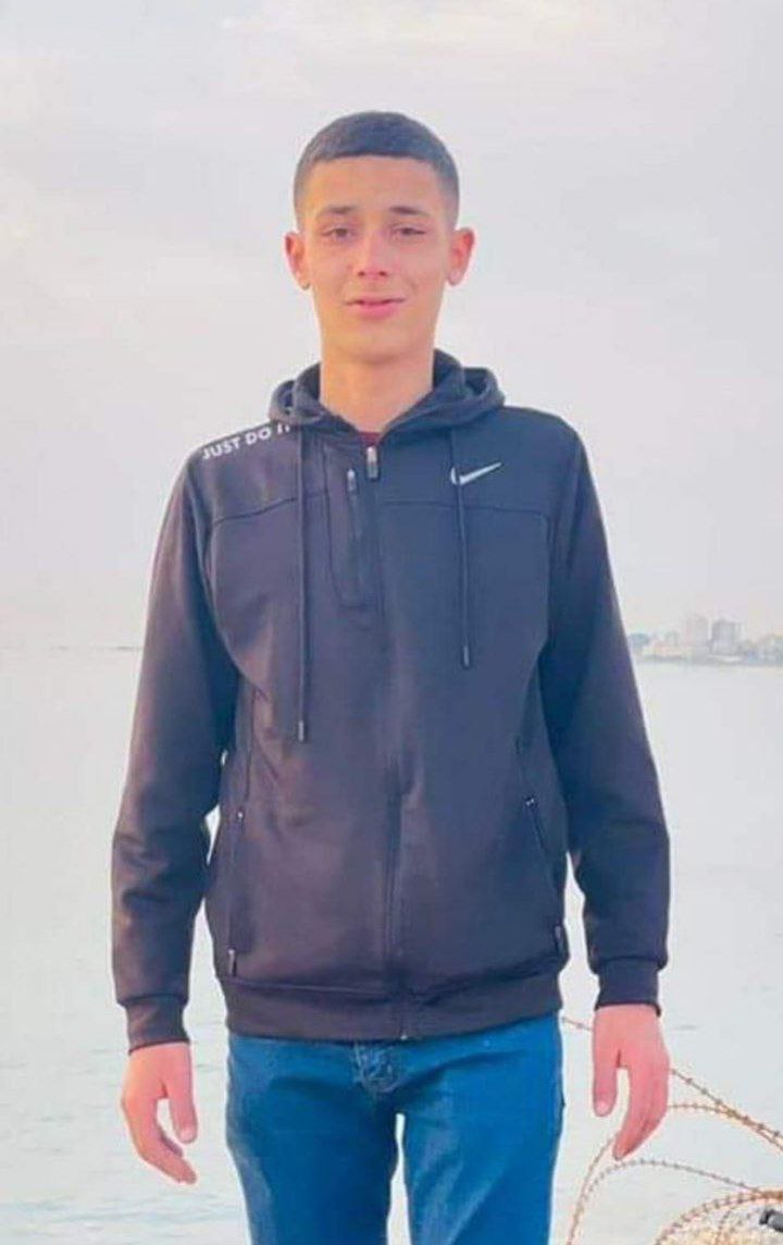 الشهيد “جهاد مصطفى القط” من مخيم الرشيدية للاجئين الفلسطينيين، ارتقى…