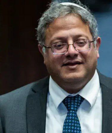 وزير الأمن القومي لدى الاحتلال ايتمار بن غفير: 

– وقف…