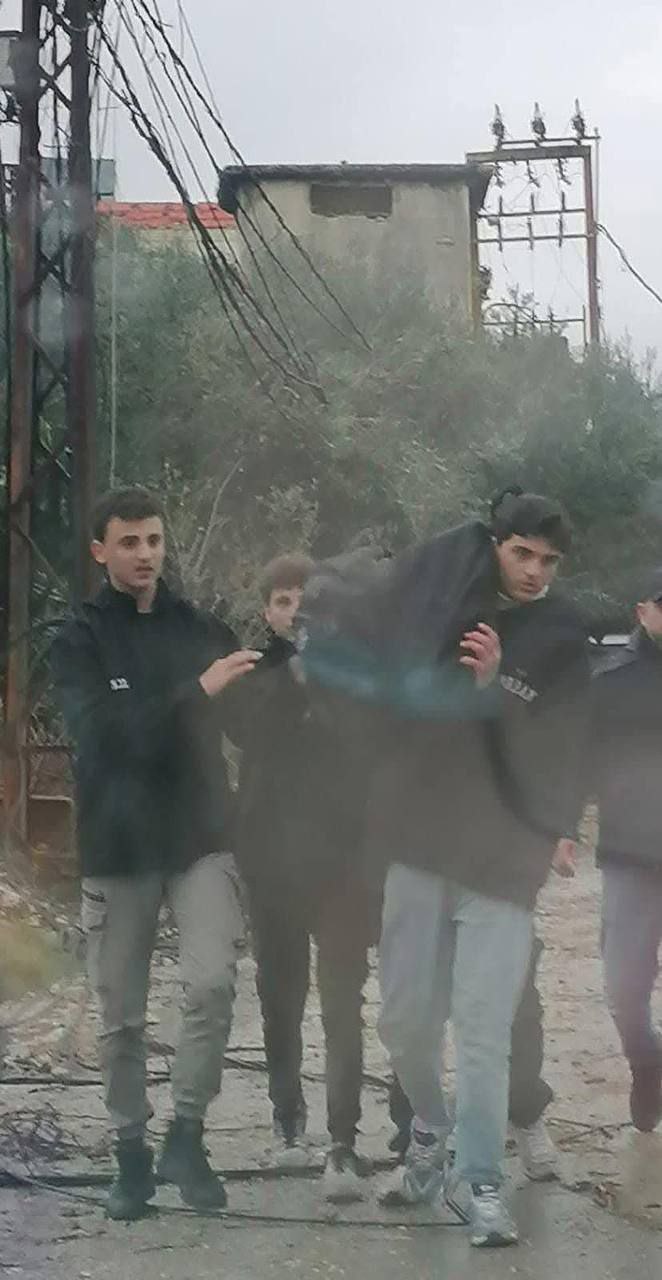 استطاعوا الوصول لجثمانه بعد سريان وقف إطلاق النار.. أبناء الشهيد…