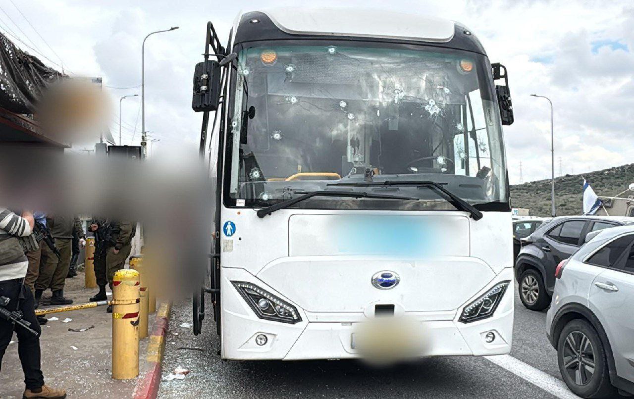 مصادر عبرية: 


منفذ عملية “أريئيل” الشهيد سامر حسين تمكن من…