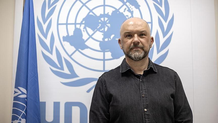 كبير مديري التواصل في “أونروا” جوناثان فاولر: 60 ألف فلسطيني…