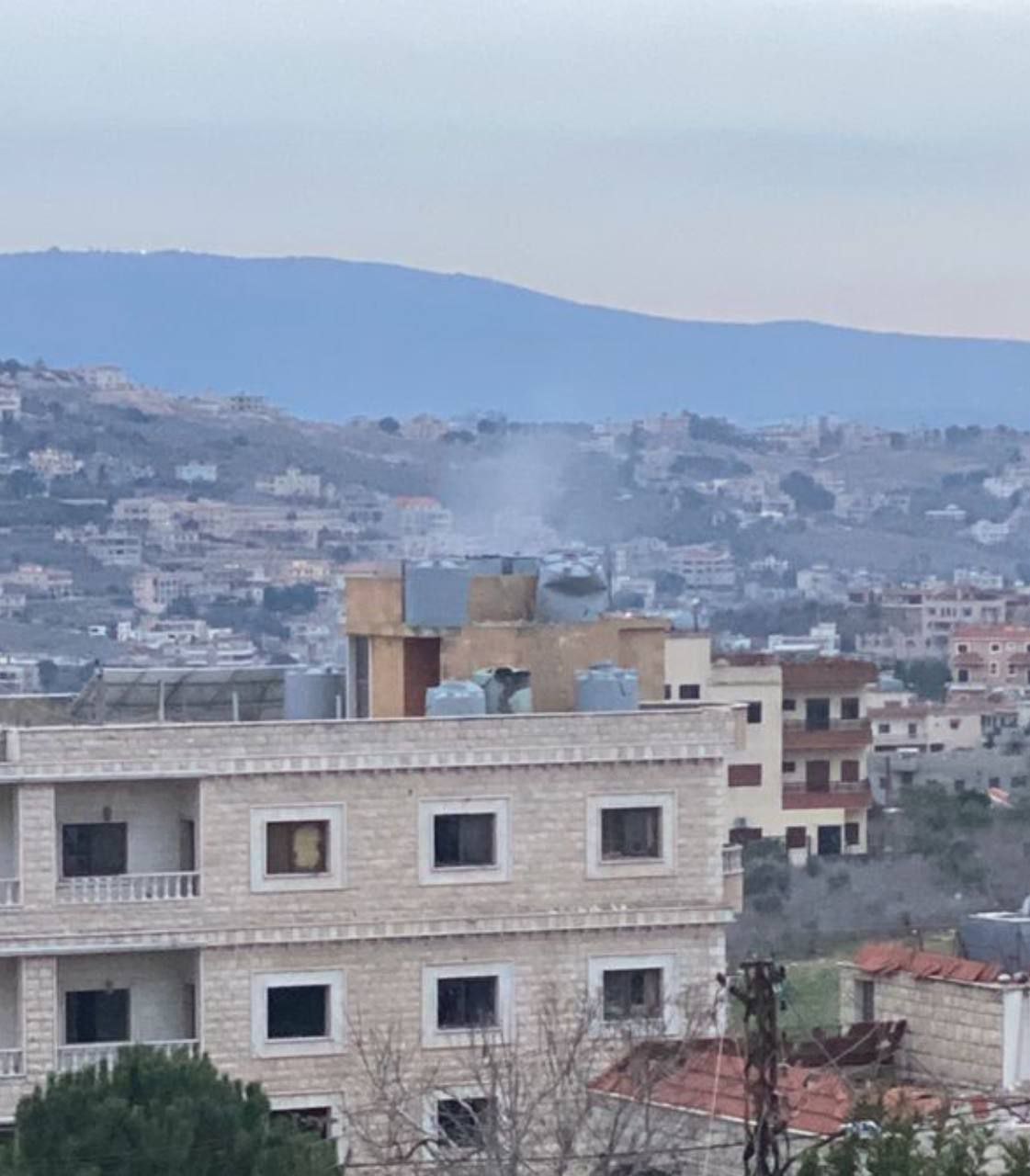 عاجل | طائرات الاحتلال تشن غارة على مدينة بنت جبيل…