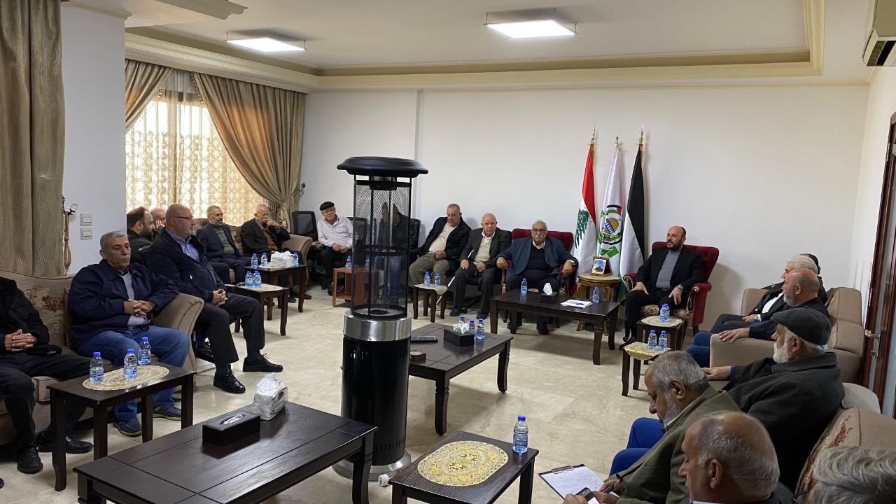 ممثل حماس يستقبل أعضاء الحملة الأهلية لنصرة فلسطين وقضايا الأمة.

استقبل…