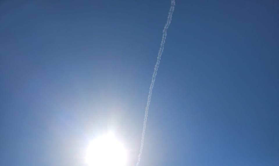 صافرات الإنذار دوت منذ قليل في مستوطنة “بئيري” بعد صاروخ…