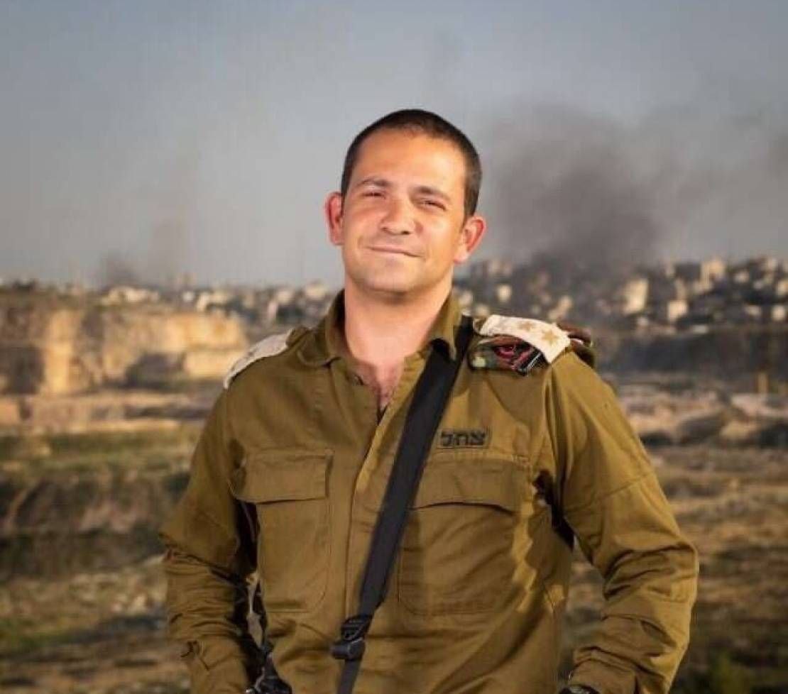 إعلام عبري: المقاومة تطلق النار على مركبة قائد لواء “عتصيون”…