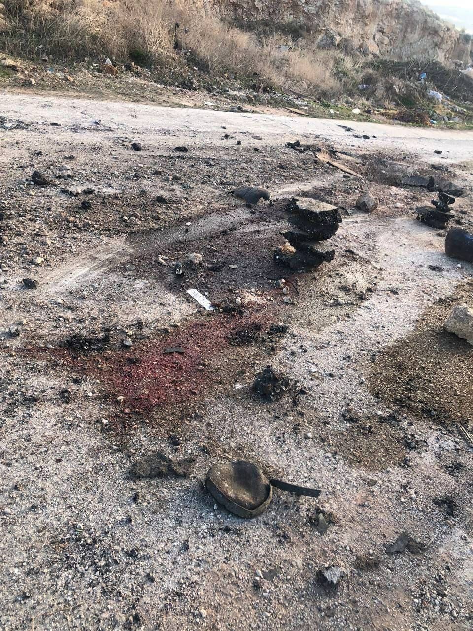 صورة من بلدة طمون جنوب طوباس لمكان انفجار عبوة ناسفة…