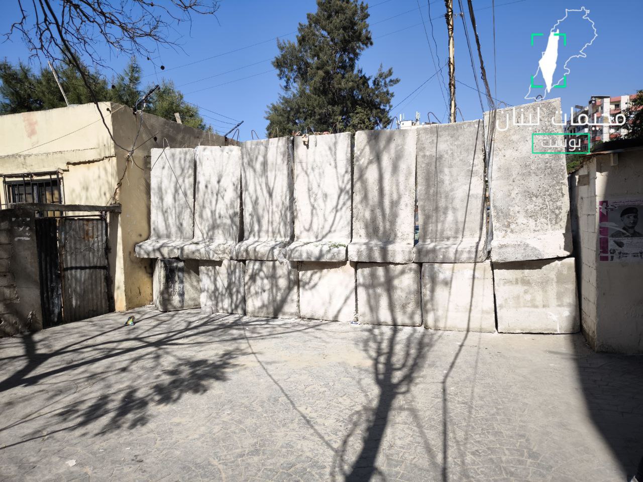 إغلاق مدخل جديد لمخيم البداوي للاجئين الفلسطينيين في مدينة طرابلس…