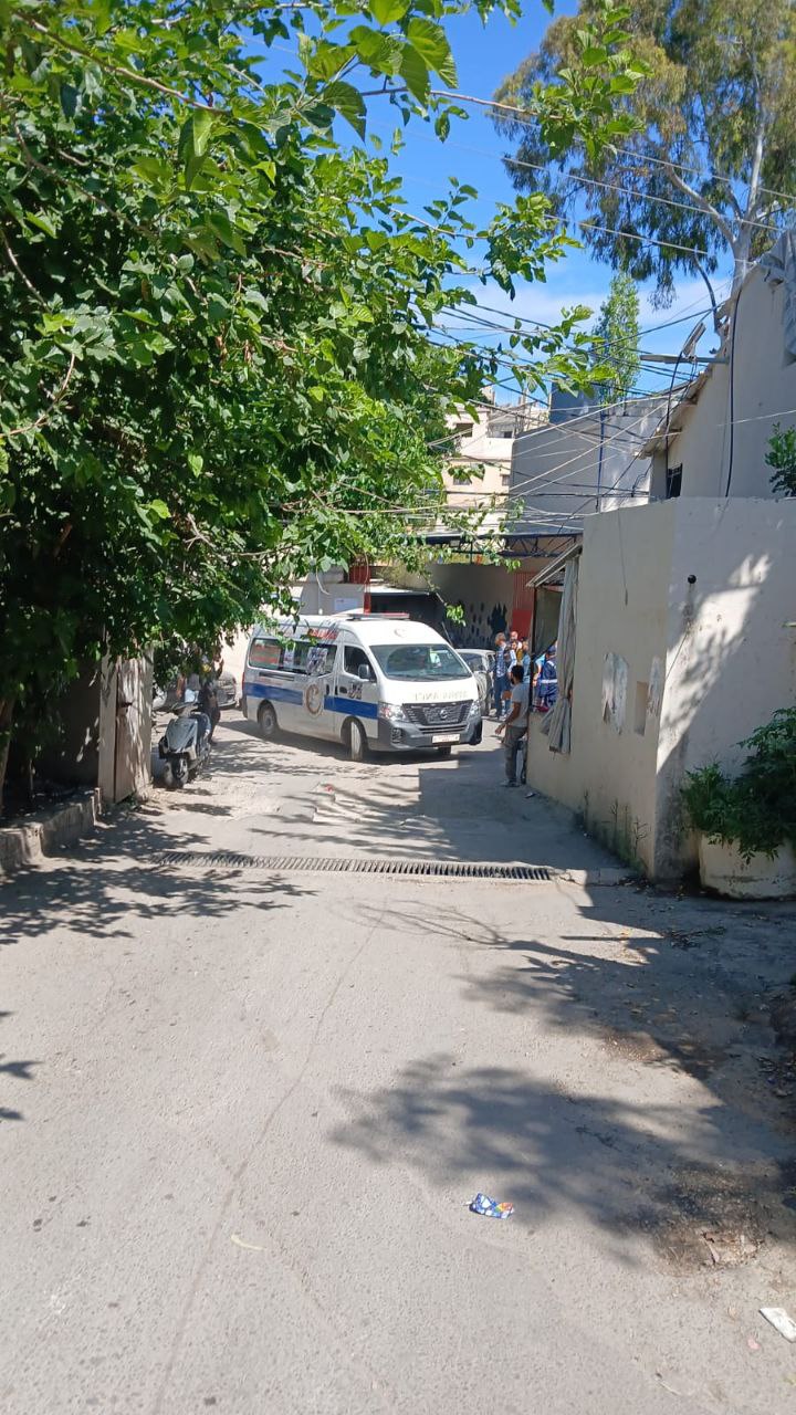 شهد مخيم عين الحلوة، جنوبي لبنان، حادثًا مروعًا بعد انزلاق…