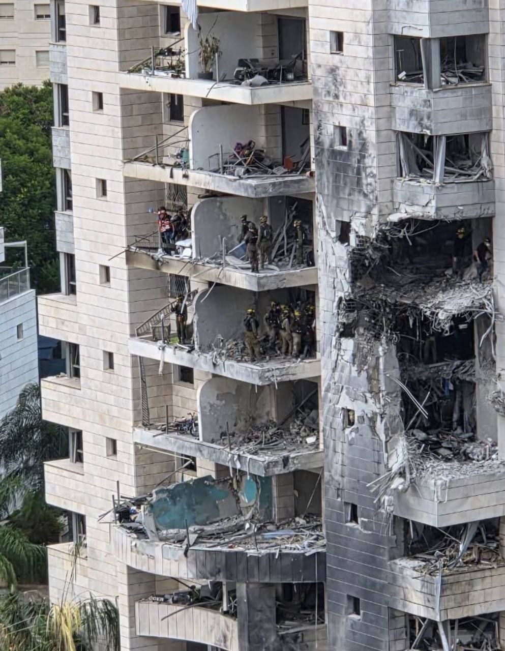 قائد منطقة الوسط في شرطة الاحتلال: إصابة عدد كبير من…