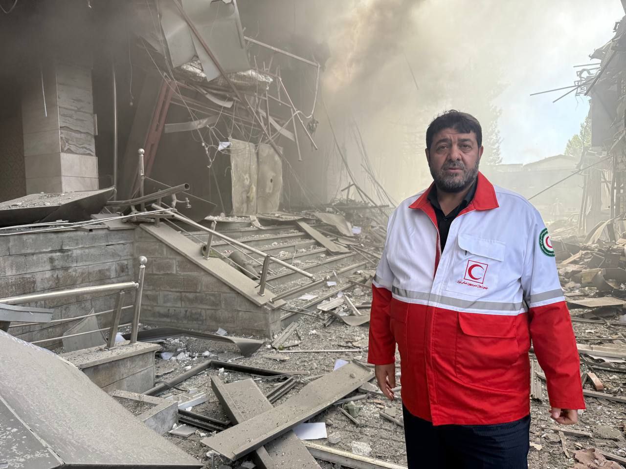 مصادر إيرانية: الاحتلال الإسرائيلي يقصف مبنى للهلال الأحمر الإيراني في…